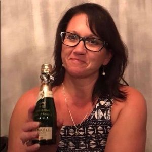 Meet your Posher, Pamela